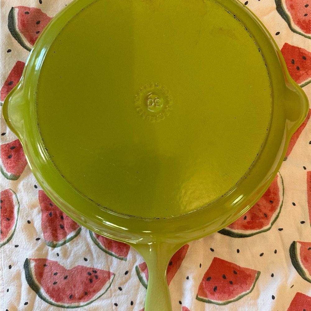Le Creuset Kiwi 30 Enamel Cast Iron Skillet
